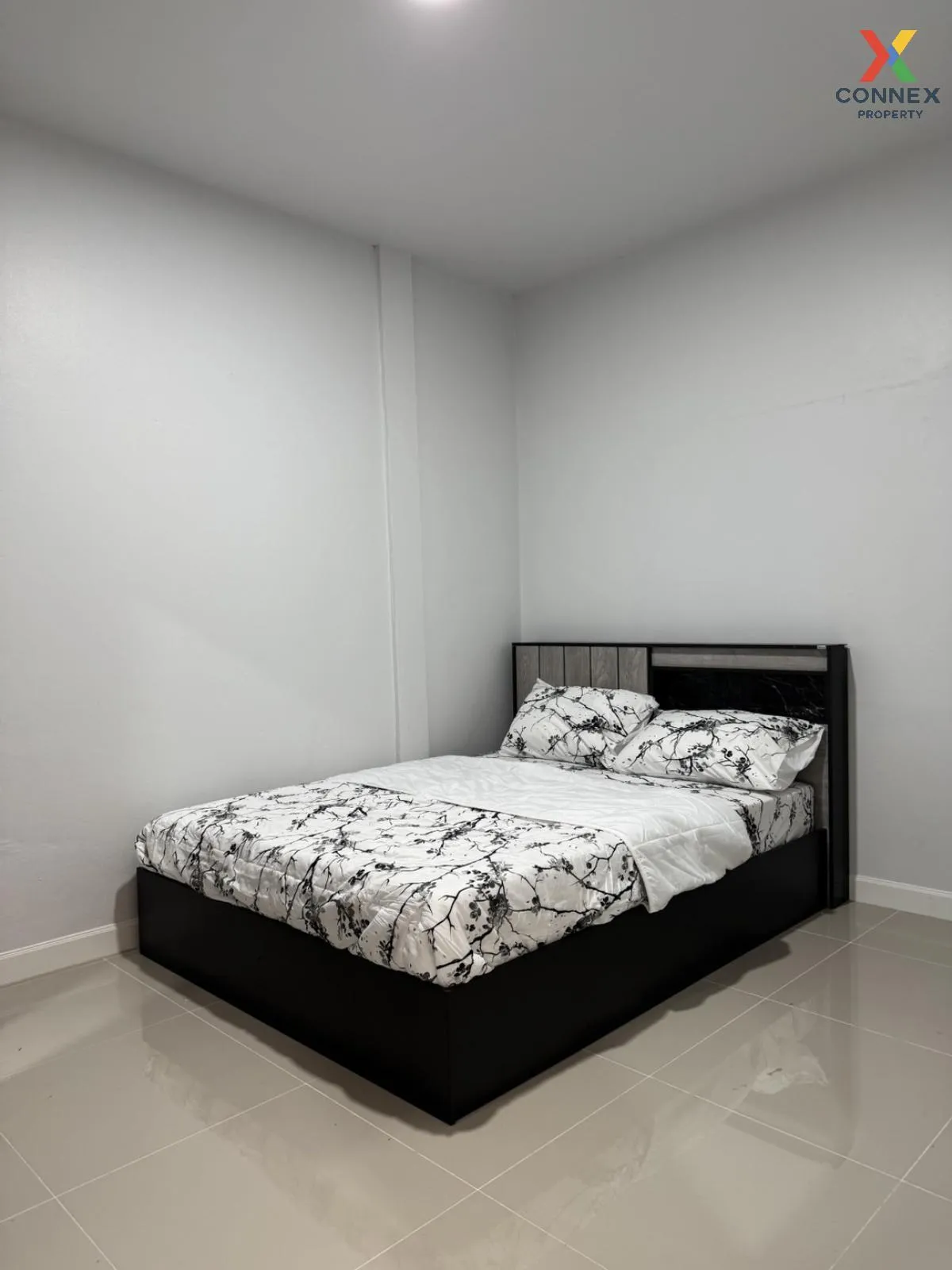 For Sale Townhouse/Townhome  , Narisara khong 11 , Bueng Nam Rak 