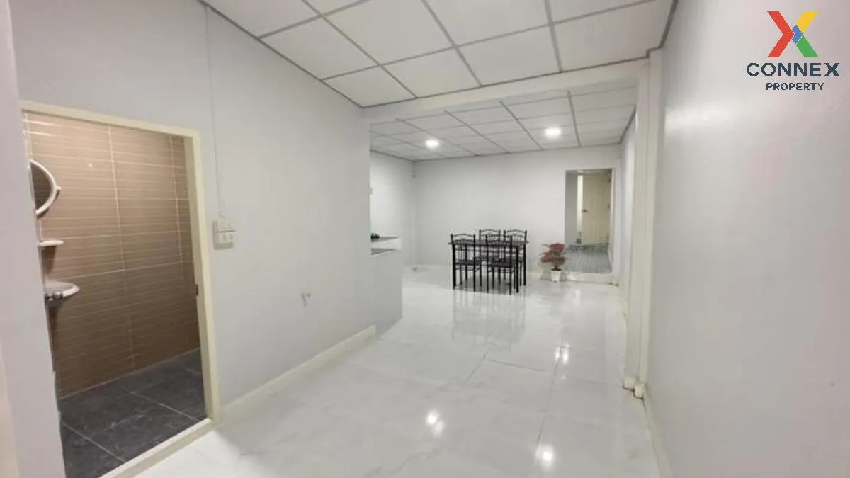 For Sale Townhouse/Townhome  , Baan Buathong Kheha , Bang Bua Tho