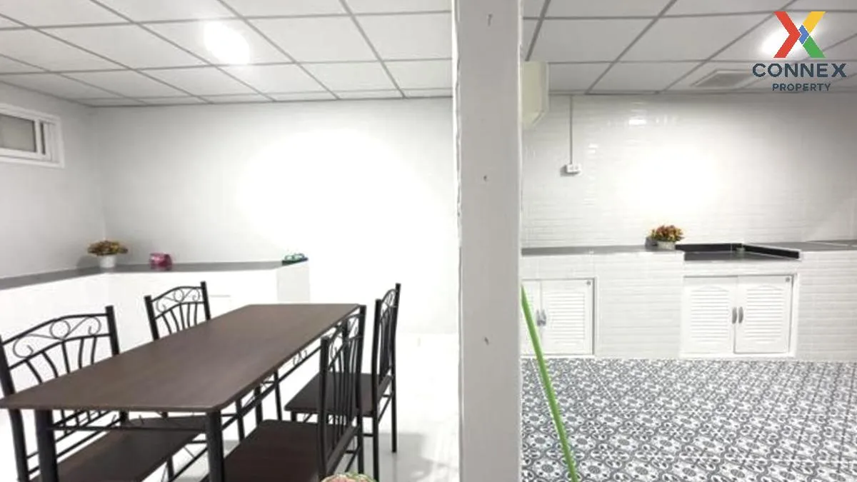 For Sale Townhouse/Townhome  , Baan Buathong Kheha , Bang Bua Tho
