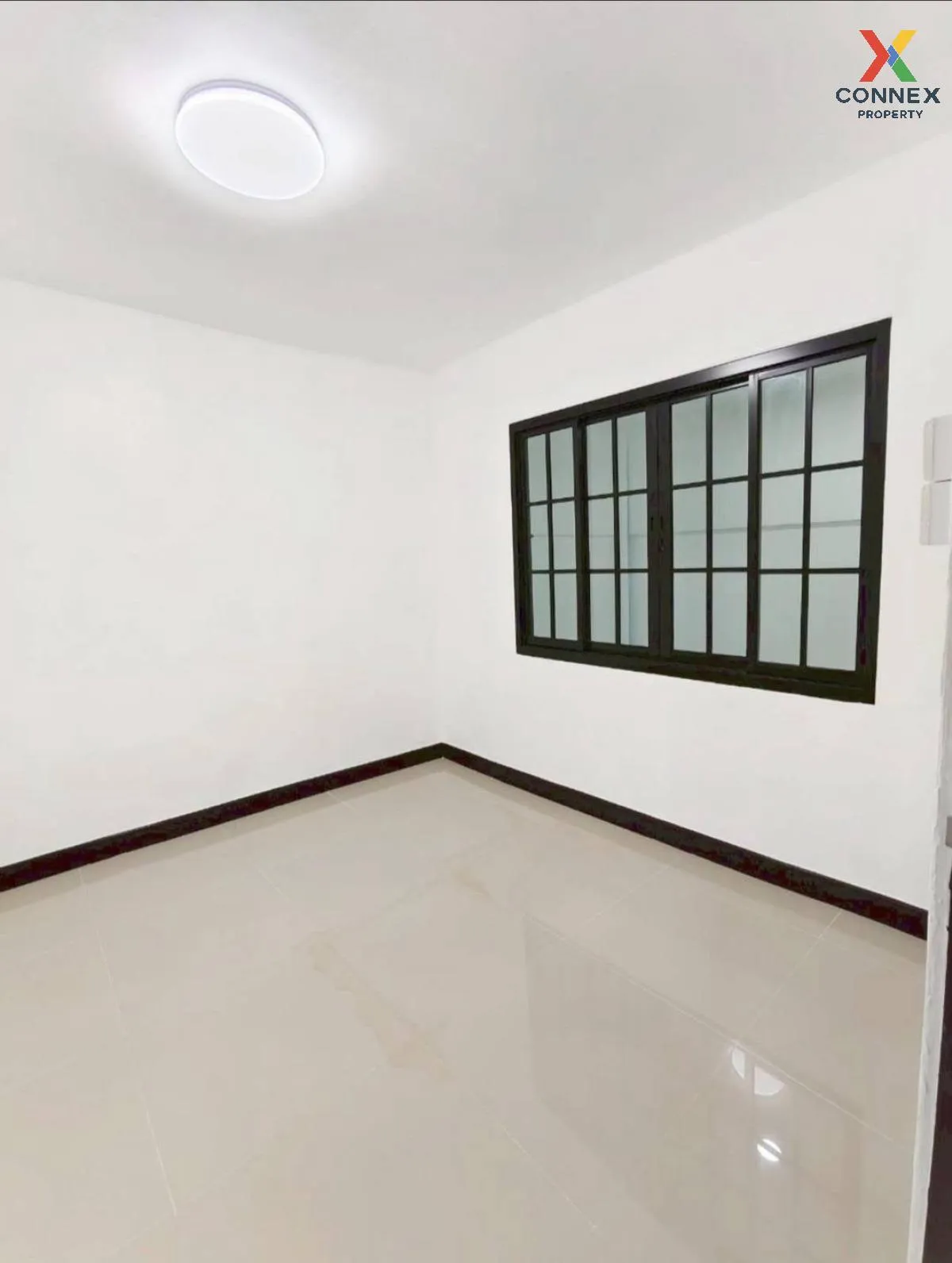 ขายทาวน์เฮ้าส์/ทาวน์โฮม  บ้านพฤกษา 3 บางบัวทอง รีโนเวทใหม่ บางคูร
