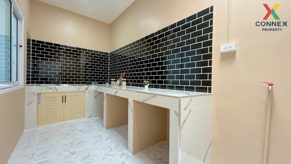For Sale Townhouse/Townhome  , Phimonrat 1 , newly renovated , Ph