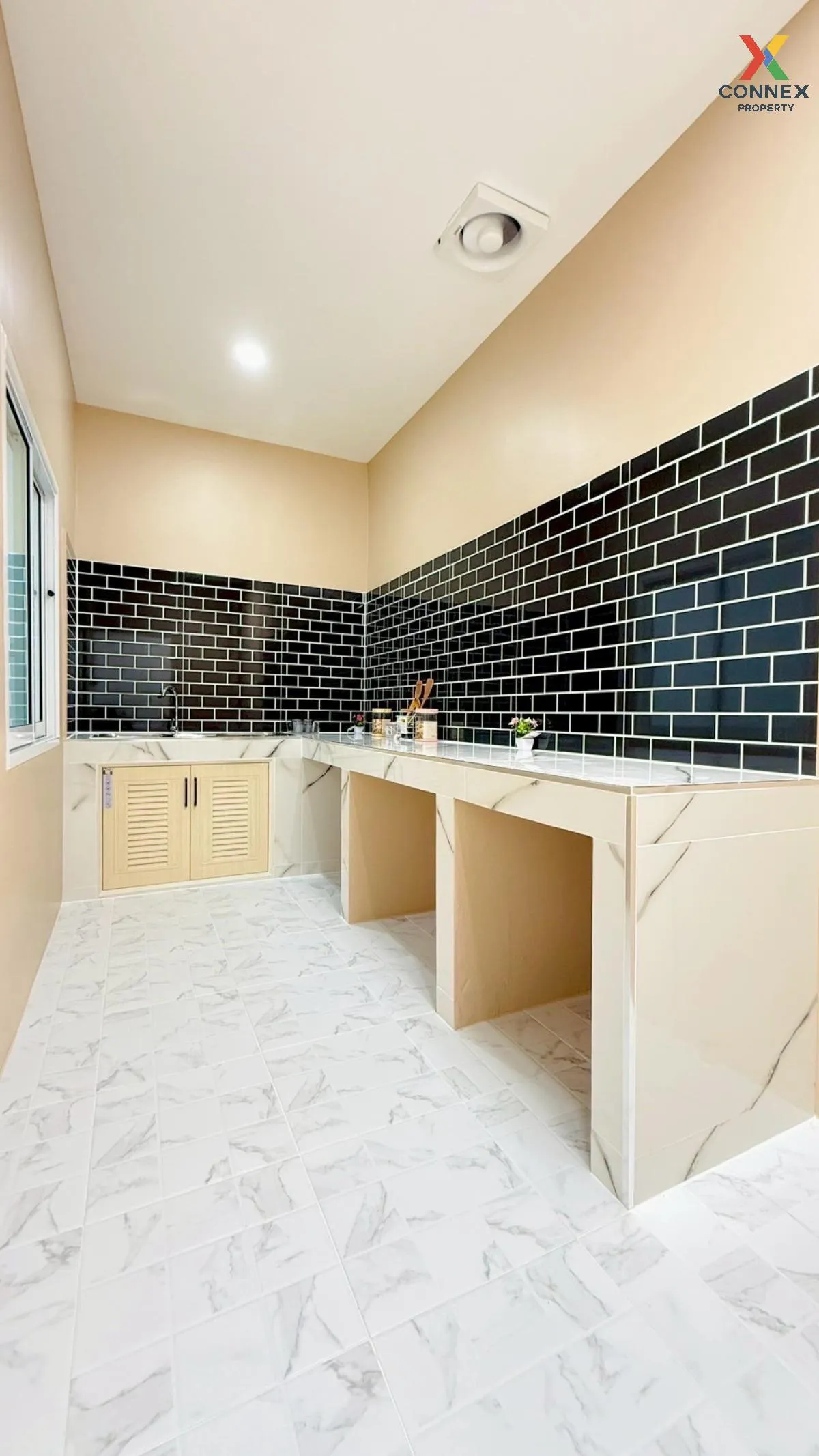 For Sale Townhouse/Townhome  , Phimonrat 1 , newly renovated , Ph
