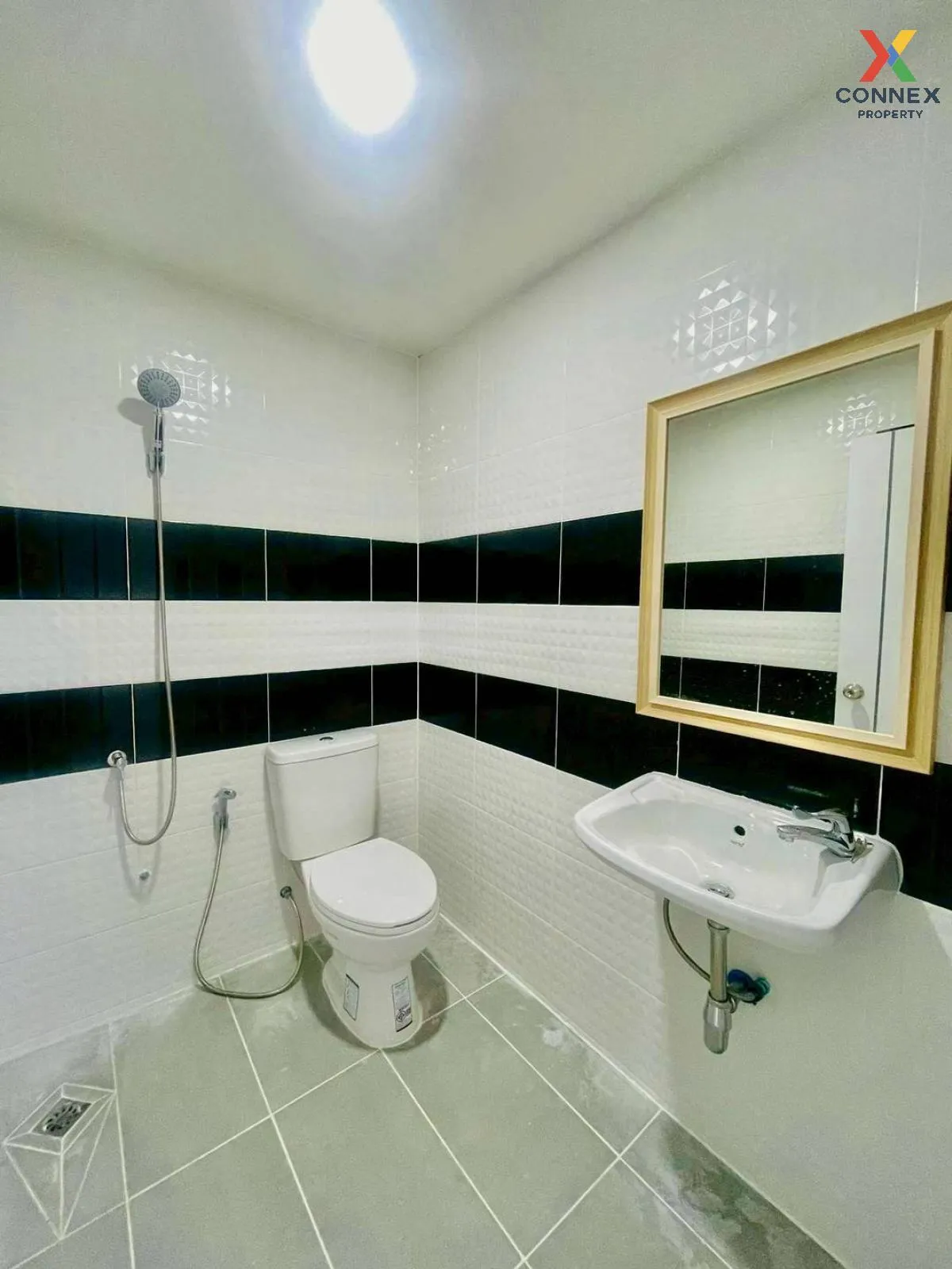 ขายทาวน์เฮ้าส์/ทาวน์โฮม  บ้านพฤกษา 21 บางใหญ่ รีโนเวทใหม่ บางแม่น