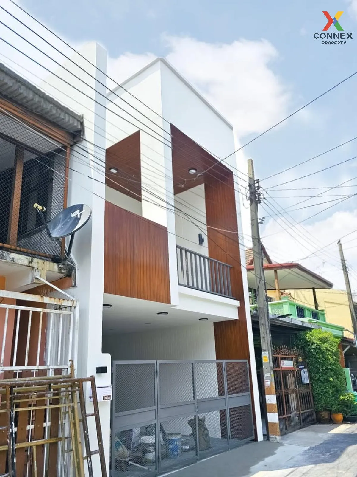 For Sale Townhouse/Townhome  , Baan Yu Charoen - Bunma , high flo 2