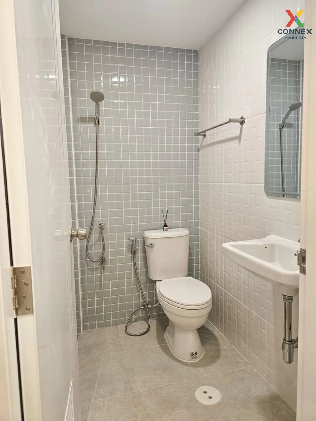 For Sale Townhouse/Townhome  , Baan Yu Charoen - Bunma , high flo