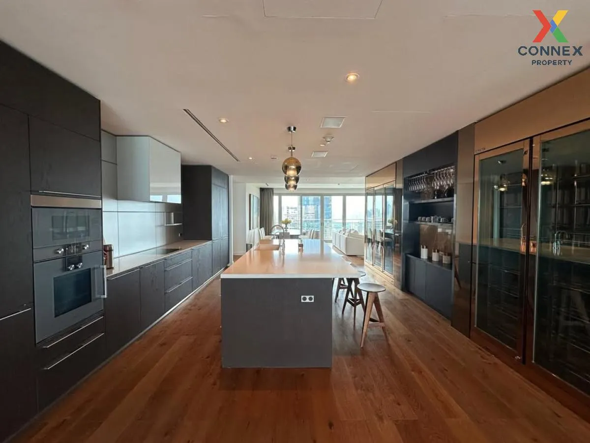 For Sale Condo , 185 Rajadamri , Penthouse , nice view , high flo 1