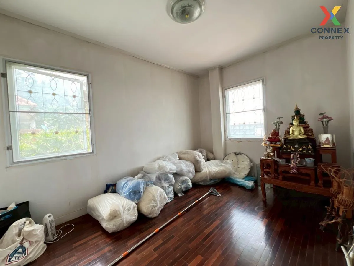 For Sale House , Siriwan-Chuan Chom Village Bang Kruai - Sai Noi 
