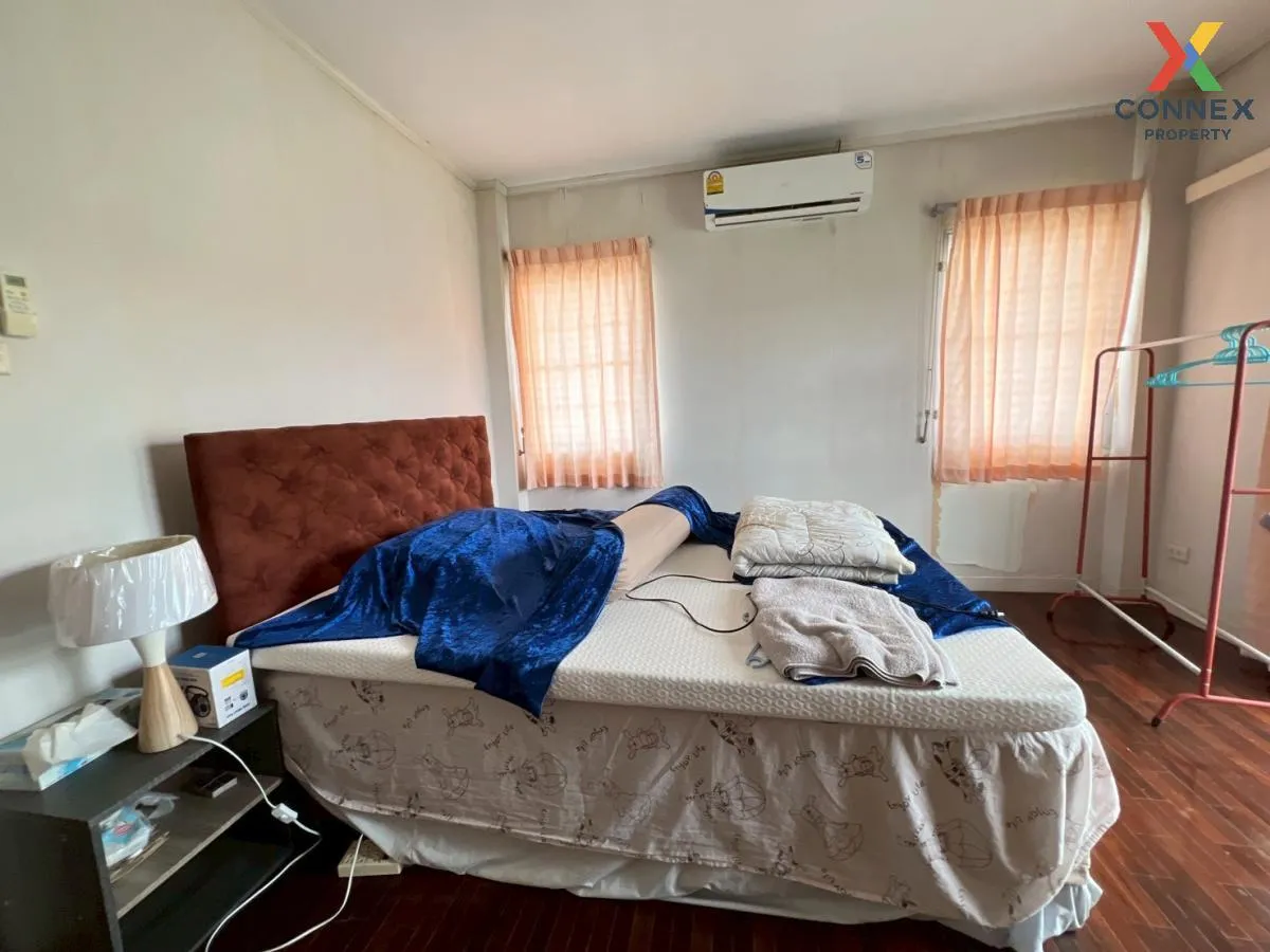 For Sale House , Siriwan-Chuan Chom Village Bang Kruai - Sai Noi 