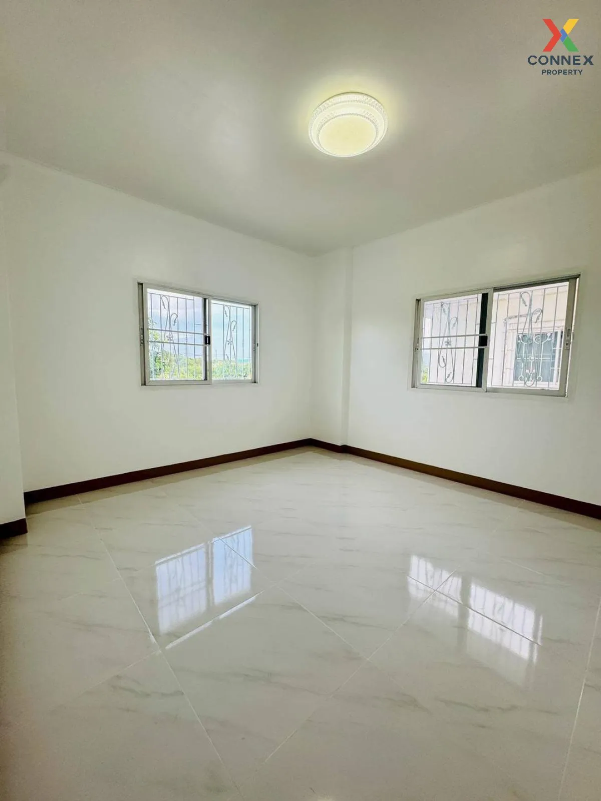 For Sale House , Baan Buathong 4 Baan Kluay-Sai Noi , newly renov