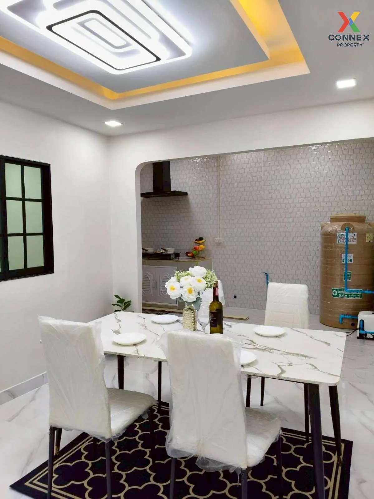 For Sale Townhouse/Townhome  , Rim Inthra Chatuchak 10 , newly re