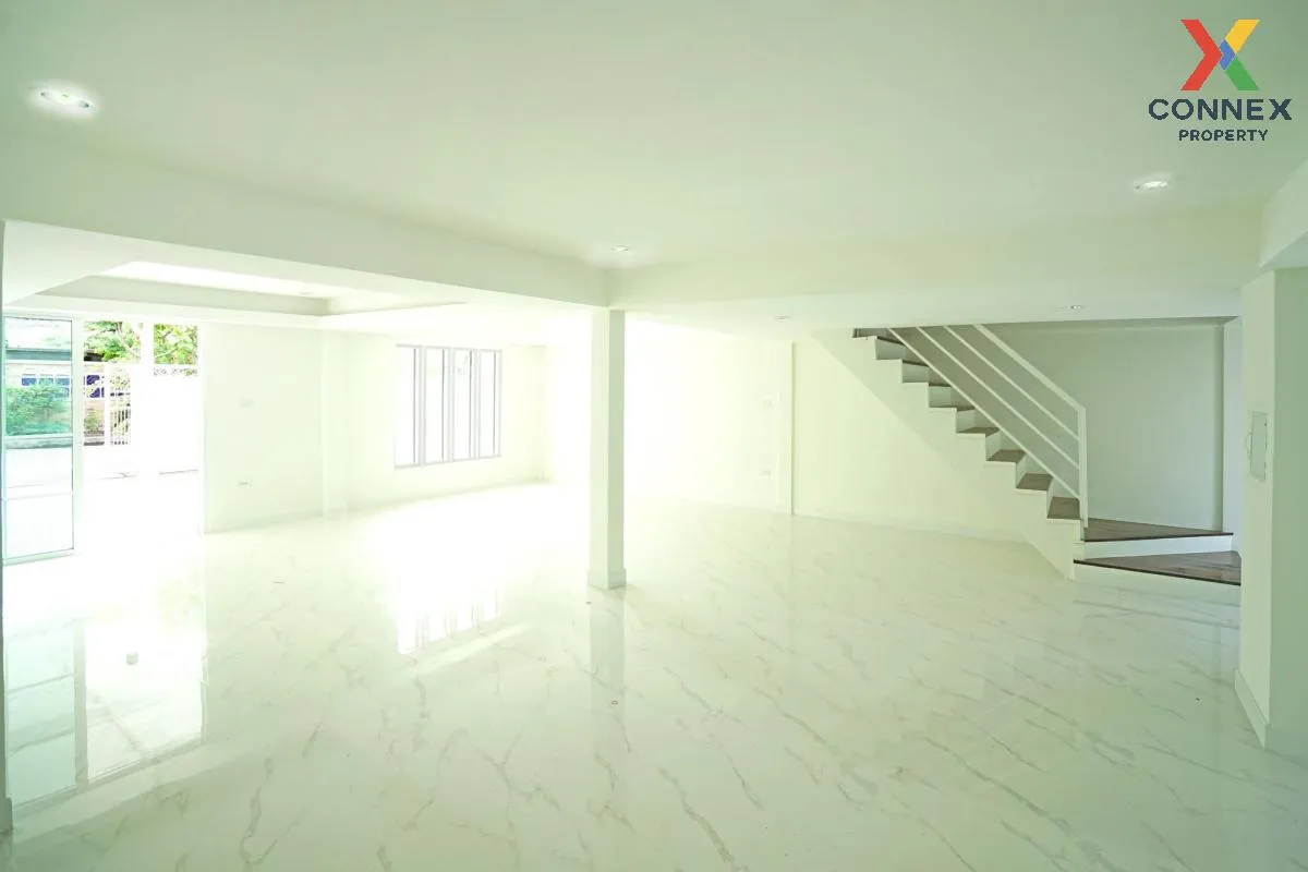 ขายบ้าน  บ้านสุดจิตต์นิเวศน์ รีโนเวทใหม่ แสมดำ เขต บางขุนเทียน กร