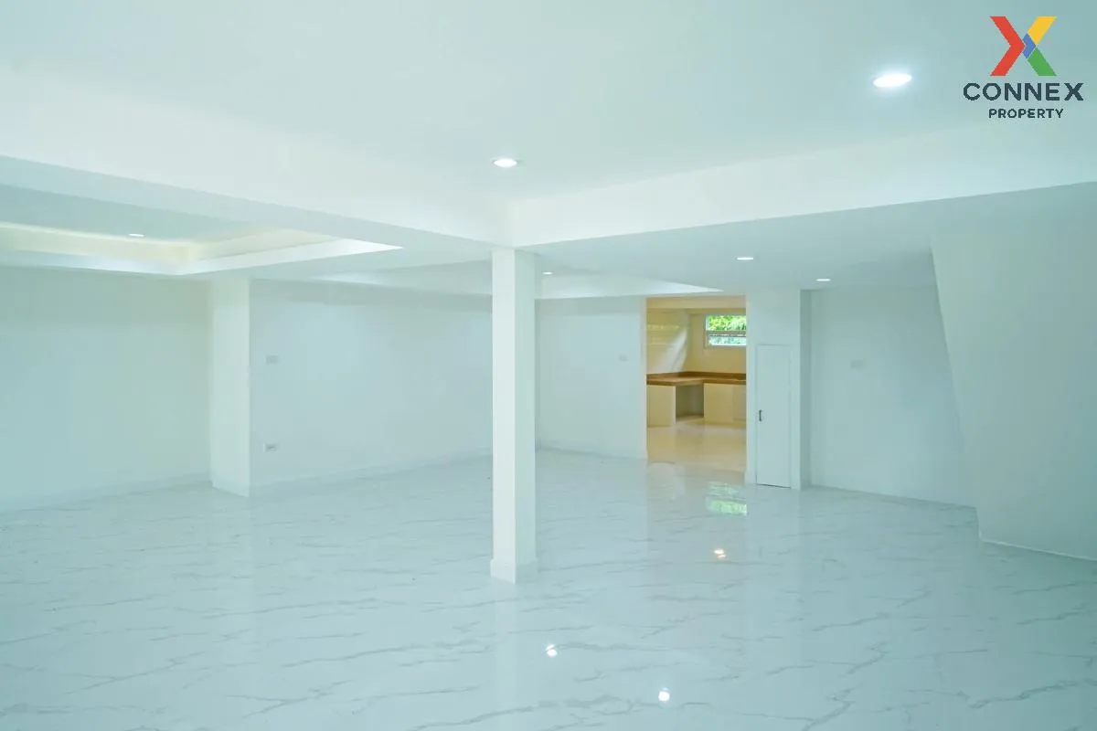 ขายบ้าน  บ้านสุดจิตต์นิเวศน์ ห้องมุม รีโนเวทใหม่ แสมดำ เขต บางขุน