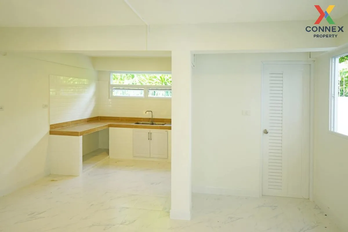 ขายบ้าน  บ้านสุดจิตต์นิเวศน์ ห้องมุม รีโนเวทใหม่ แสมดำ เขต บางขุน