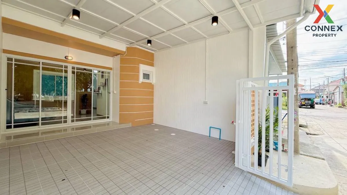 For Sale Townhouse/Townhome  , Piminrat 1 , newly renovated , Phi 2