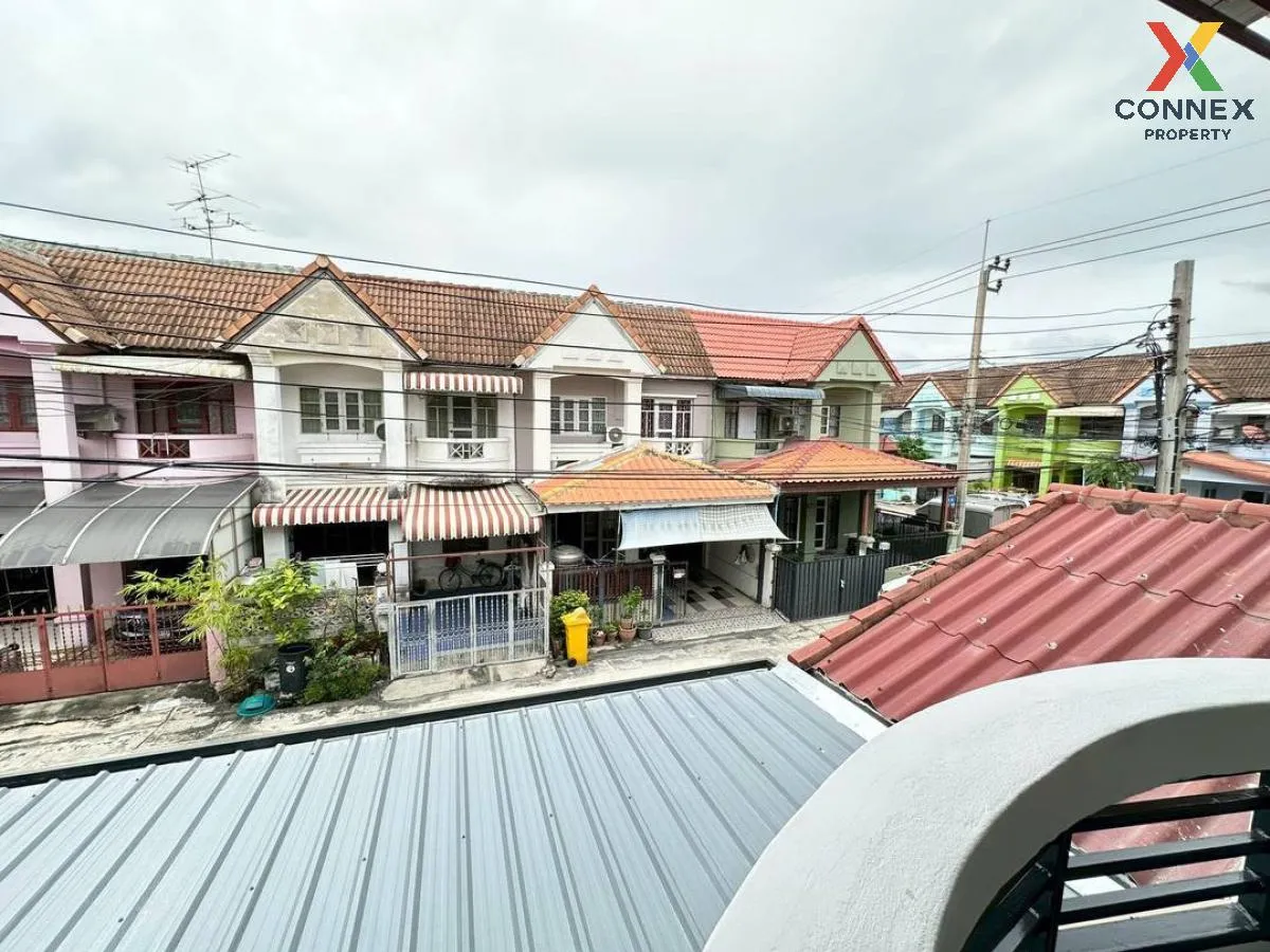 For Sale Townhouse/Townhome  , Baan Lapawan 8 , newly renovated ,