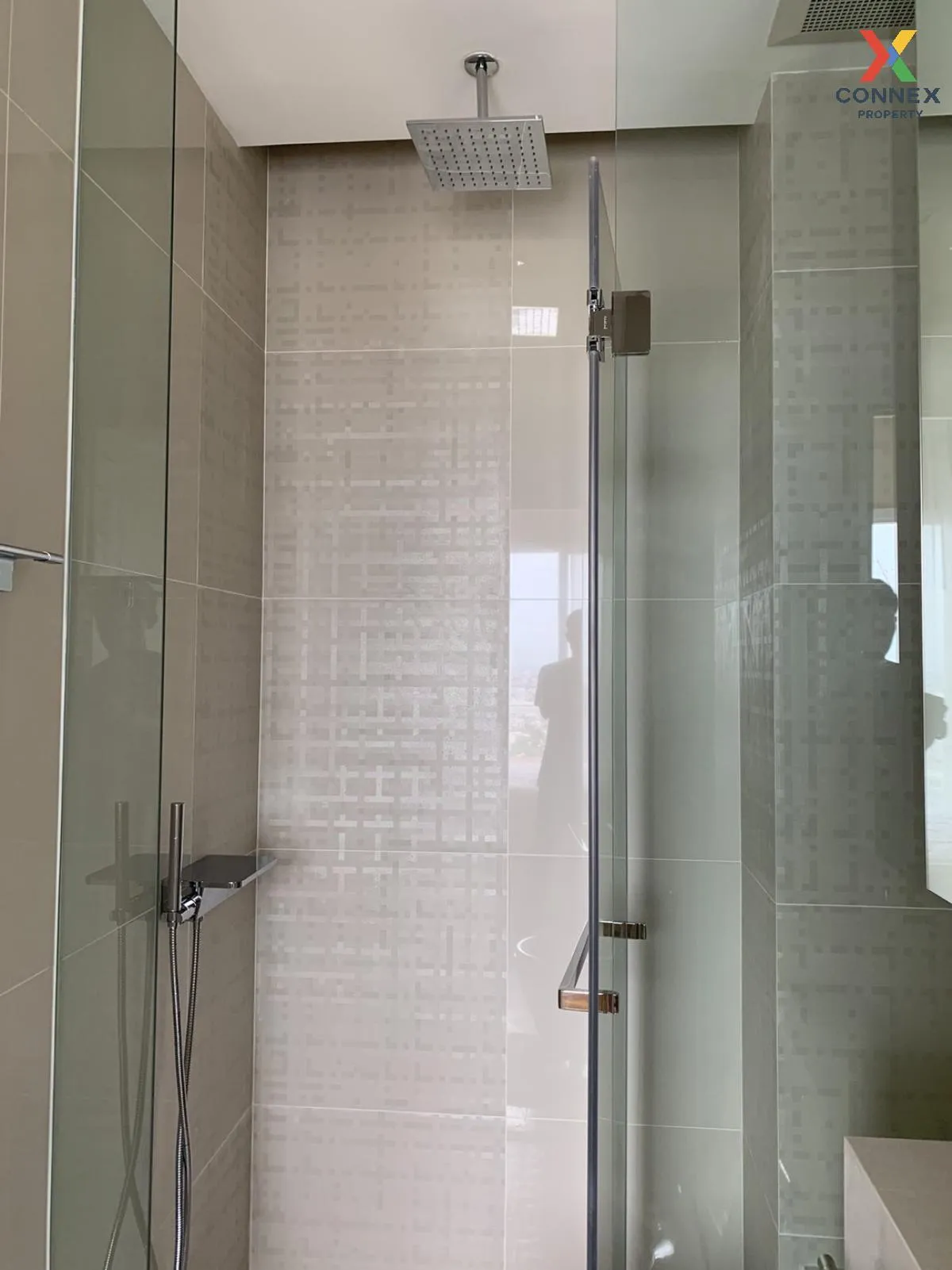 For Rent Condo , The Saint Residences , high floor , MRT-Phahon Y