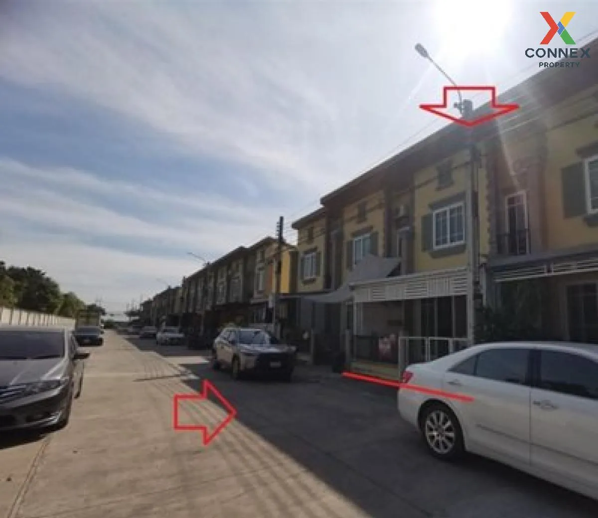 ขายทาวน์เฮ้าส์/ทาวน์โฮม  โกลเด้น ทาวน์ เพชรเกษม-พุทธมณฑล สาย 3 หน 2