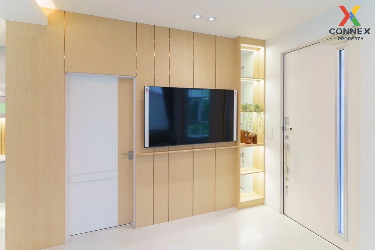 For Rent House , Mantana Bangna-Wongwaen , Dok Mai , Prawet , Ban 4