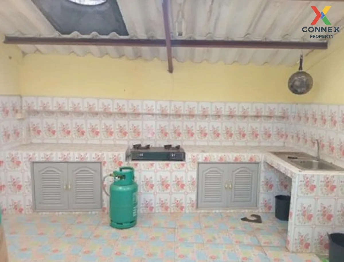 For Sale Townhouse/Townhome  , Baan Wananya Phanthong - Chonburi 