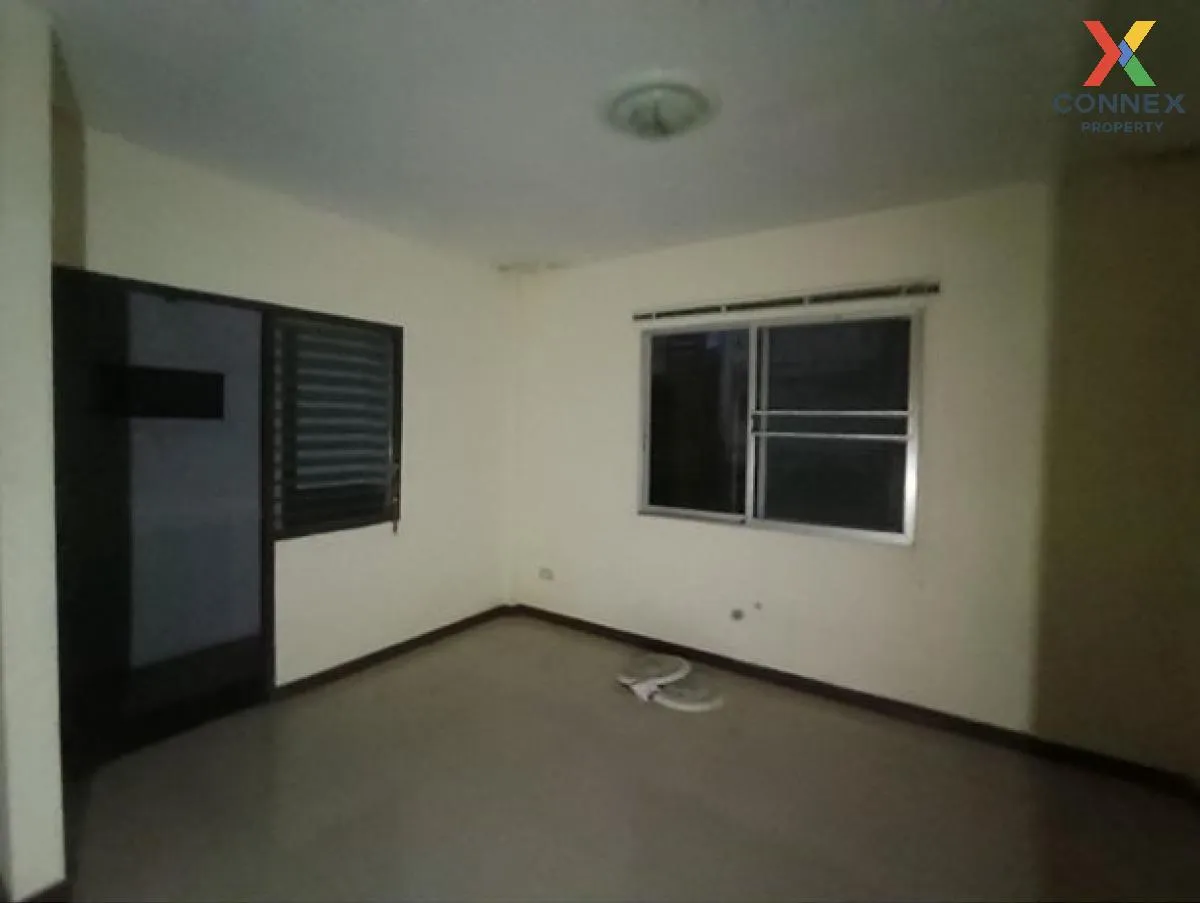 For Sale House , Baan Sanfun Chachoengsao , Sala Daeng , Bang Nam