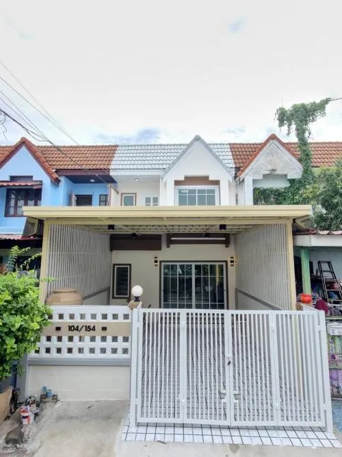 ขายทาวน์เฮ้าส์/ทาวน์โฮม  บ้านบัวทอง 3 รีโนเวทใหม่ บางรักพัฒนา บางบัวทอง นนทบุรี CX-123898