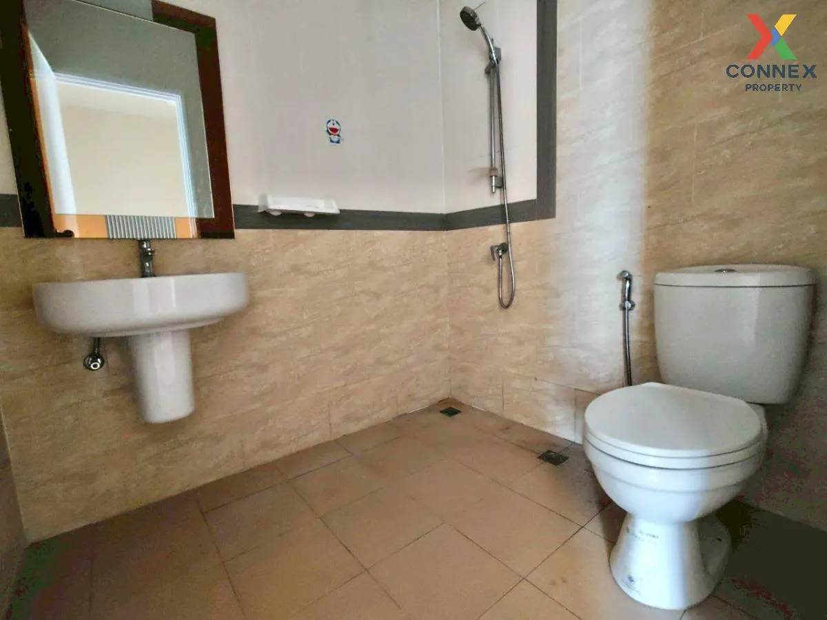 For Sale Townhouse/Townhome  , Golden Town Srinakarin-Sukhumvit ,
