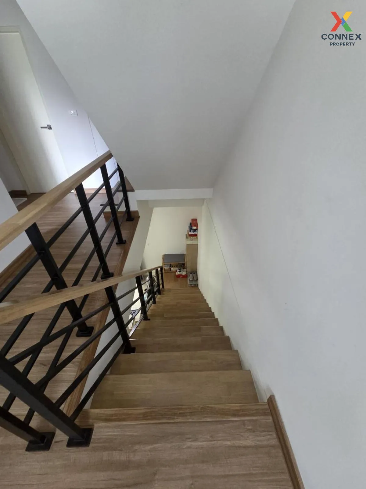 For Sale Townhouse/Townhome  , Baan Klang Muang Phahol - Ramintra