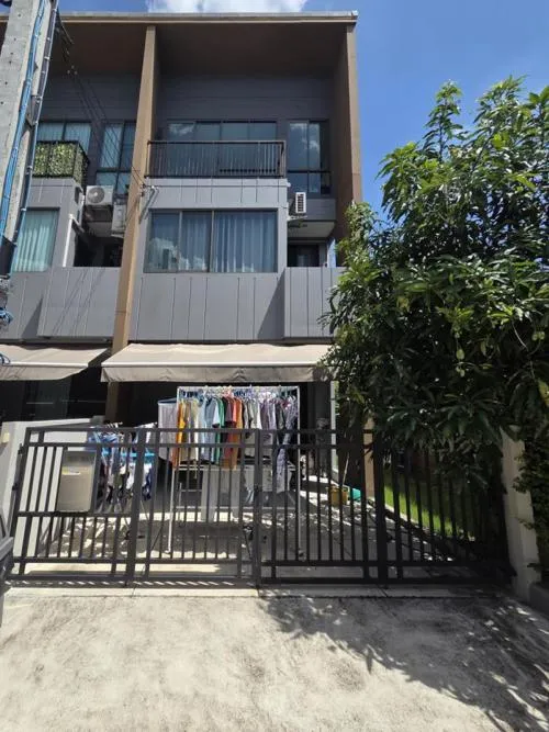 For Sale Townhouse/Townhome  , Baan Klang Muang Phahol - Ramintra , Tha Raeng , Bang Khen , Bangkok , CX-123999