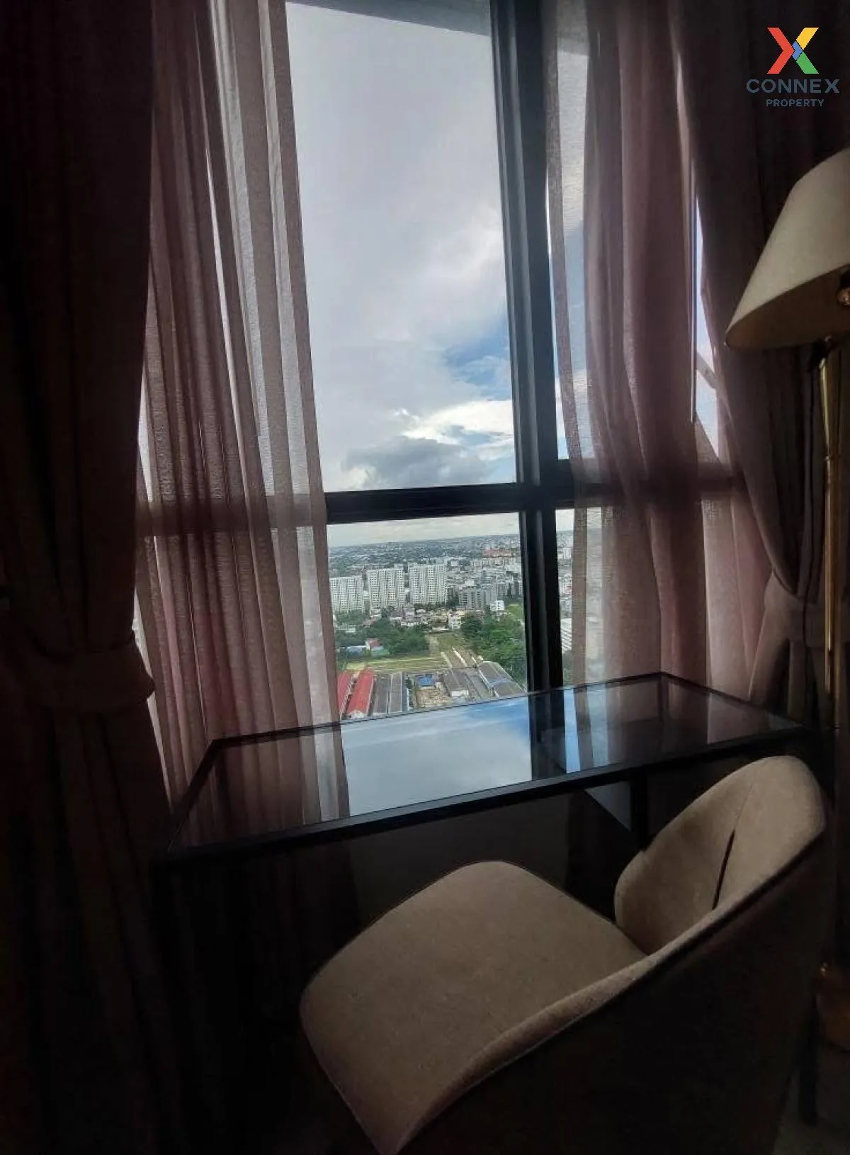 For Sale Condo , Knightsbridge Prime Onnut , nice view , high flo