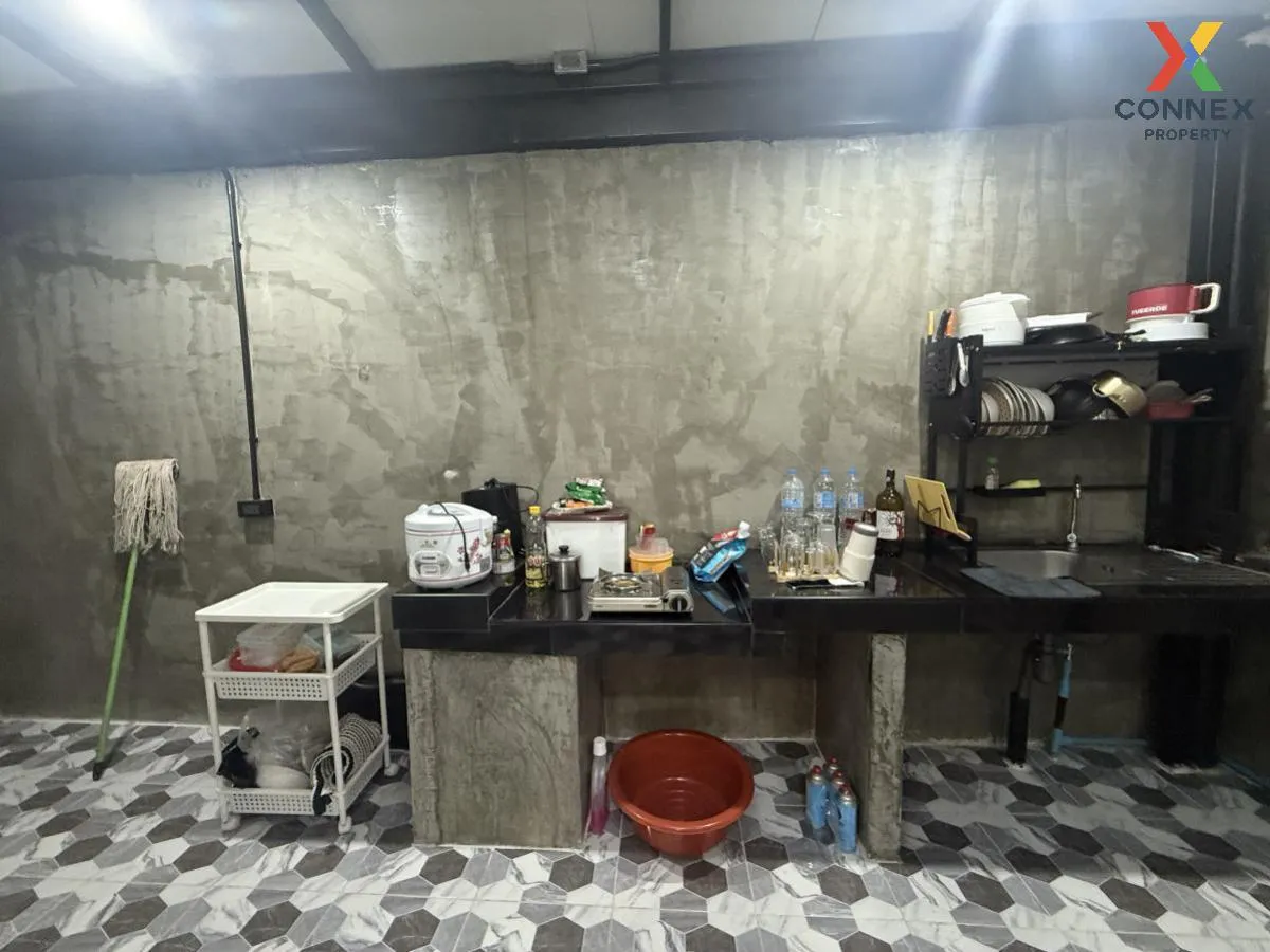 For Sale Townhouse/Townhome  , Golden Town Ramintra-Wongwaen , ni