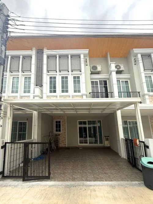 For Sale Townhouse/Townhome  , Golden Town Ramintra-Wongwaen , nice view , Bang Chan , Khlong Sam Wa , Bangkok , CX-124046