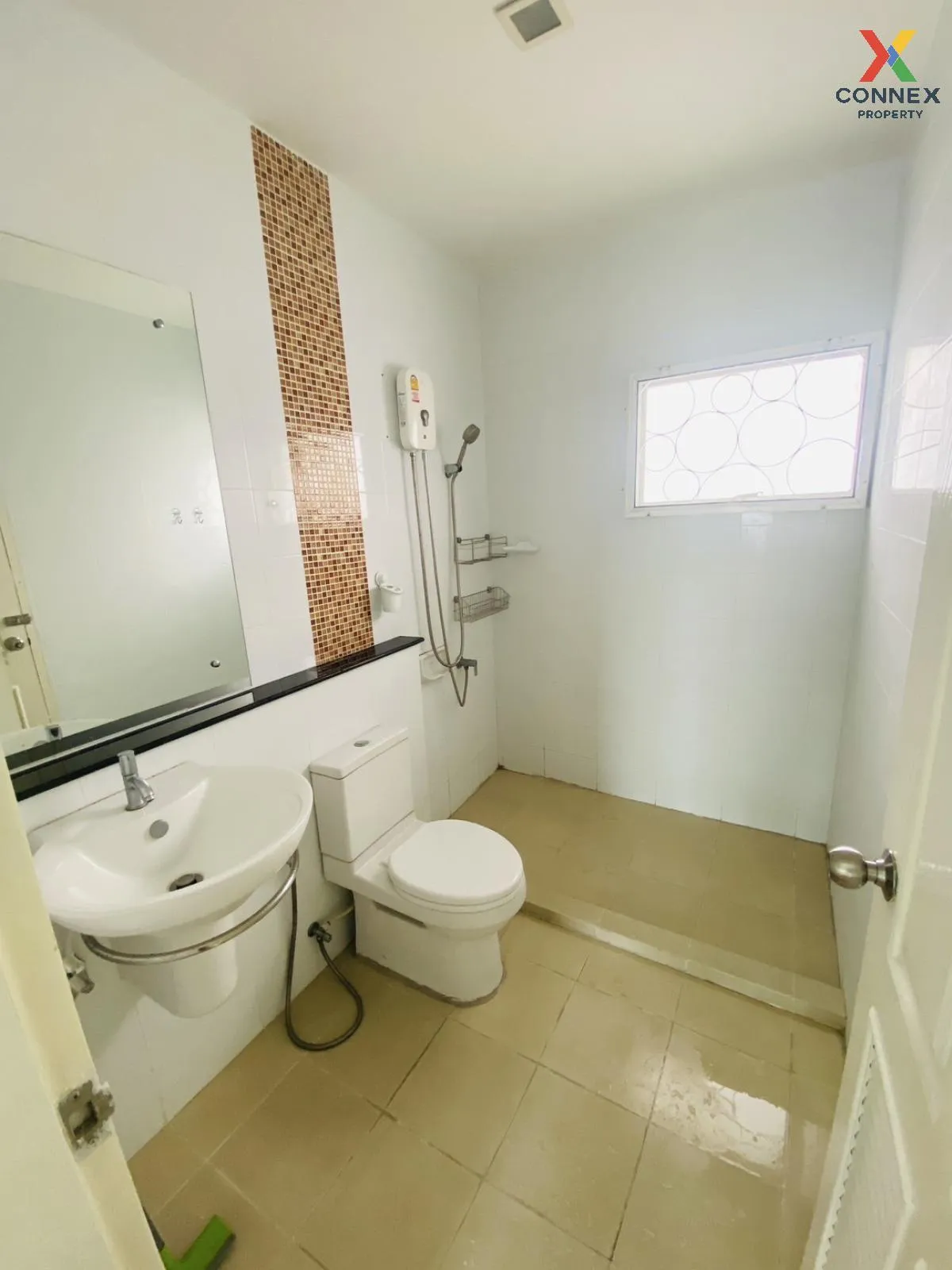 For Sale Townhouse/Townhome  , The Villa Rattanathibet , newly re