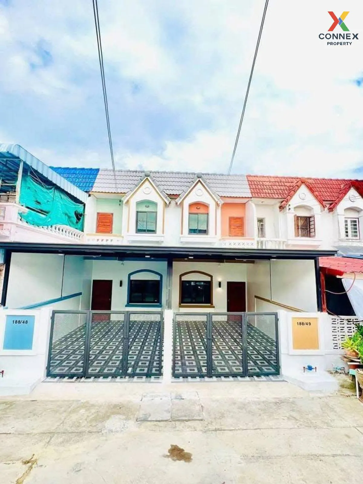 For Sale Townhouse/Townhome  , Rueang Nakhon Villa , Bang Rak Pha 1