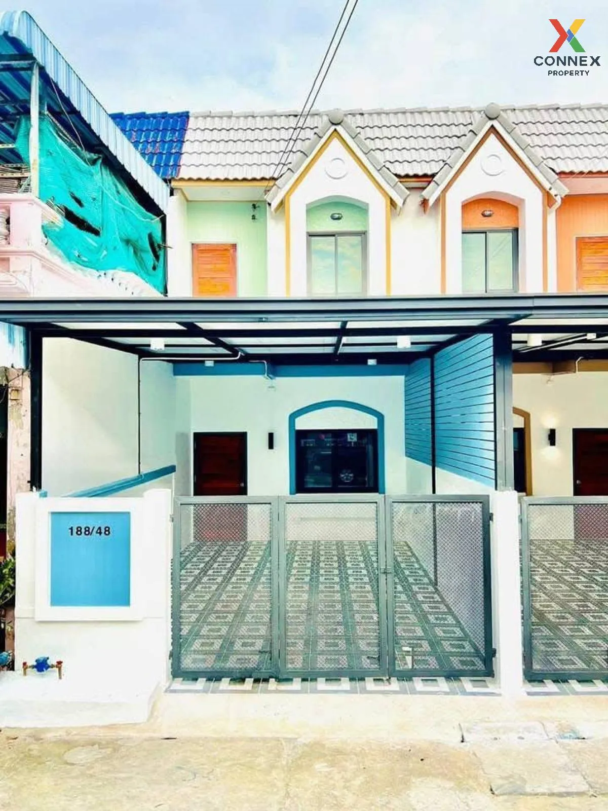 For Sale Townhouse/Townhome  , Rueang Nakhon Villa , Bang Rak Pha 2