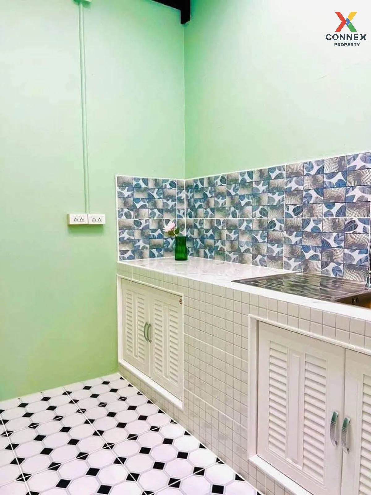 For Sale Townhouse/Townhome  , Rueang Nakhon Villa , Bang Rak Pha