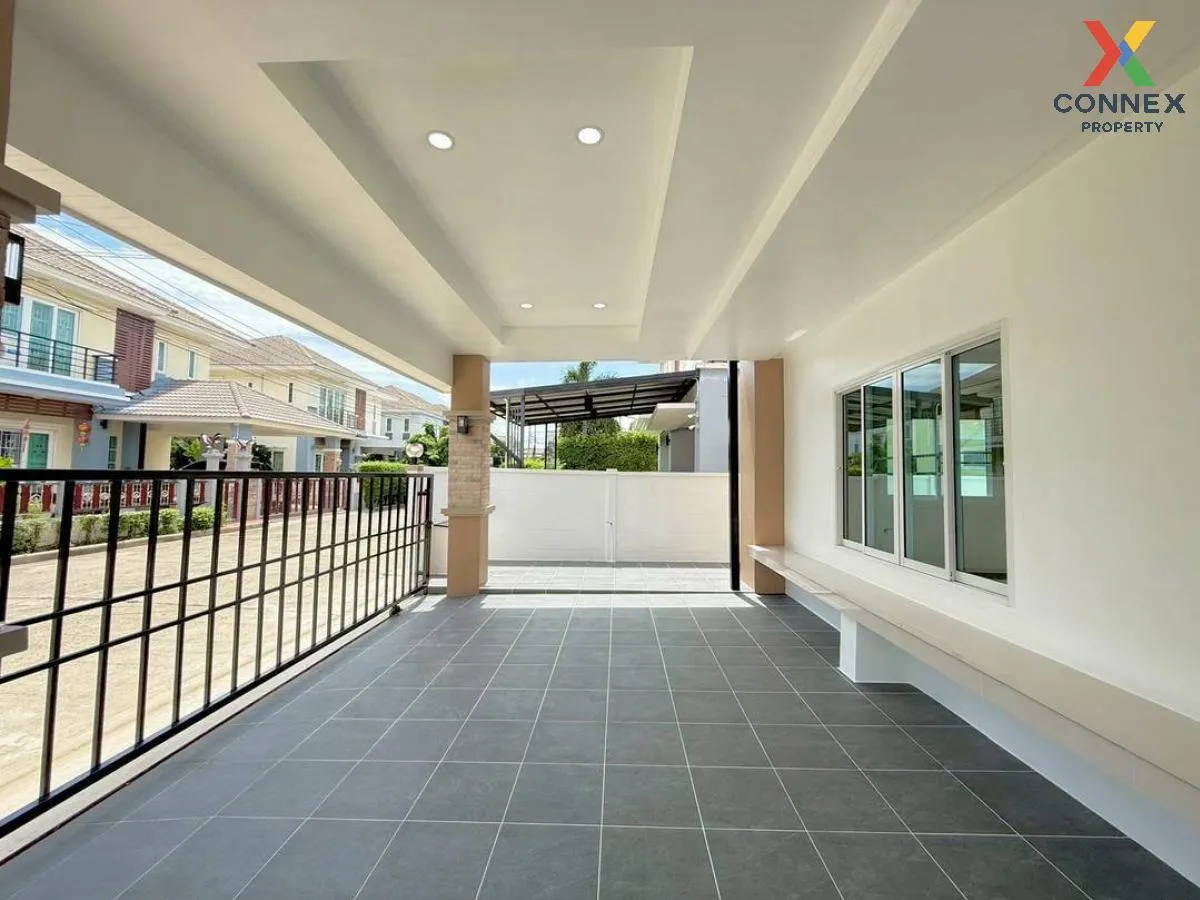 For Sale House , The Living 1 Baan Kluay - Sai Noi , wide frontag 4