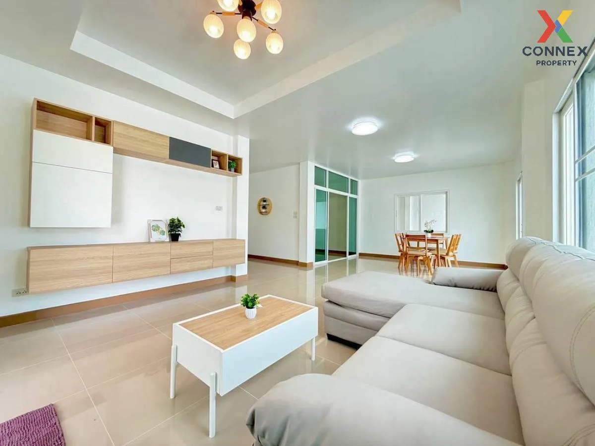 For Sale House , The Living 1 Baan Kluay - Sai Noi , wide frontag