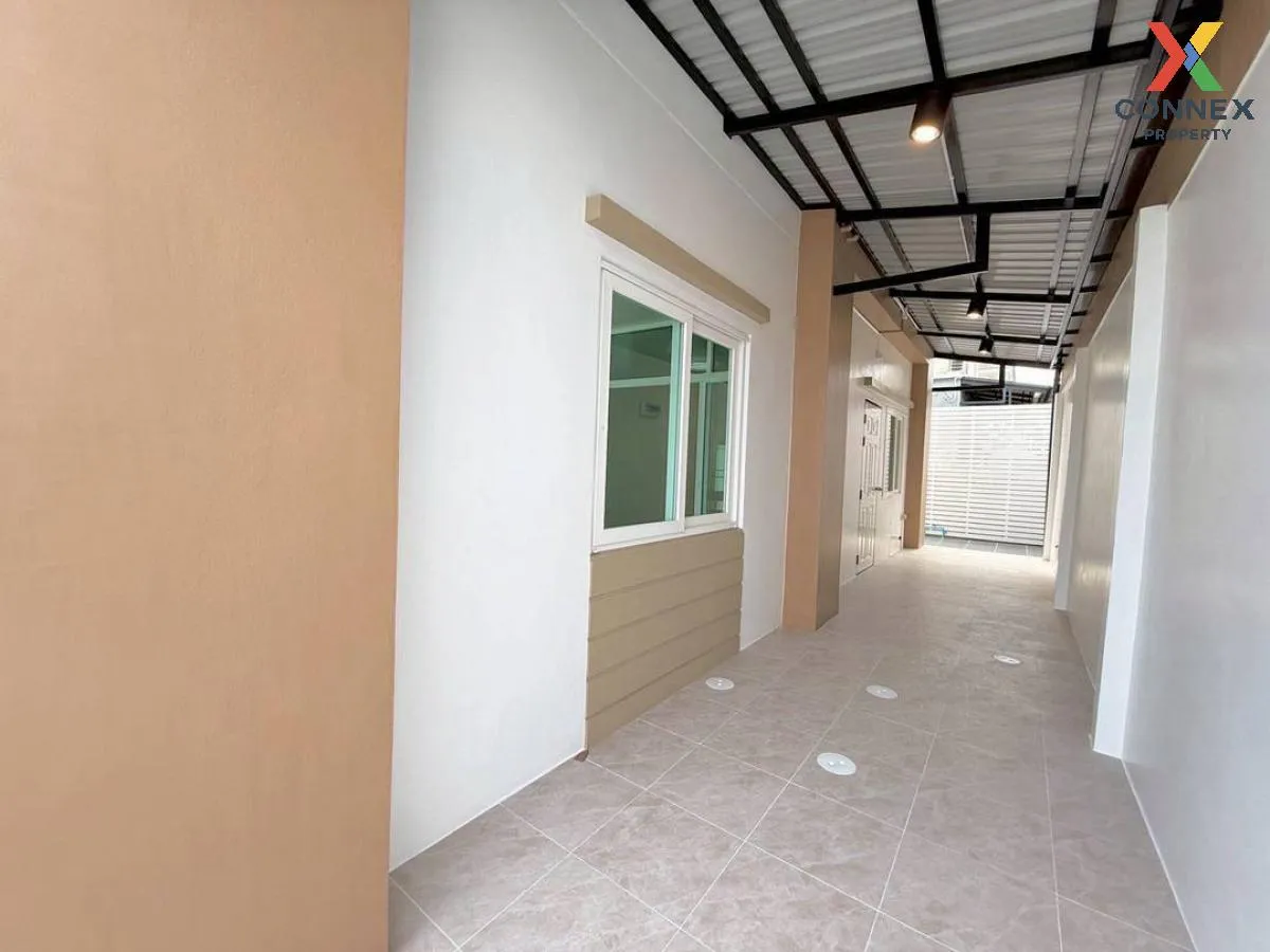 For Sale House , The Living 1 Baan Kluay - Sai Noi , wide frontag