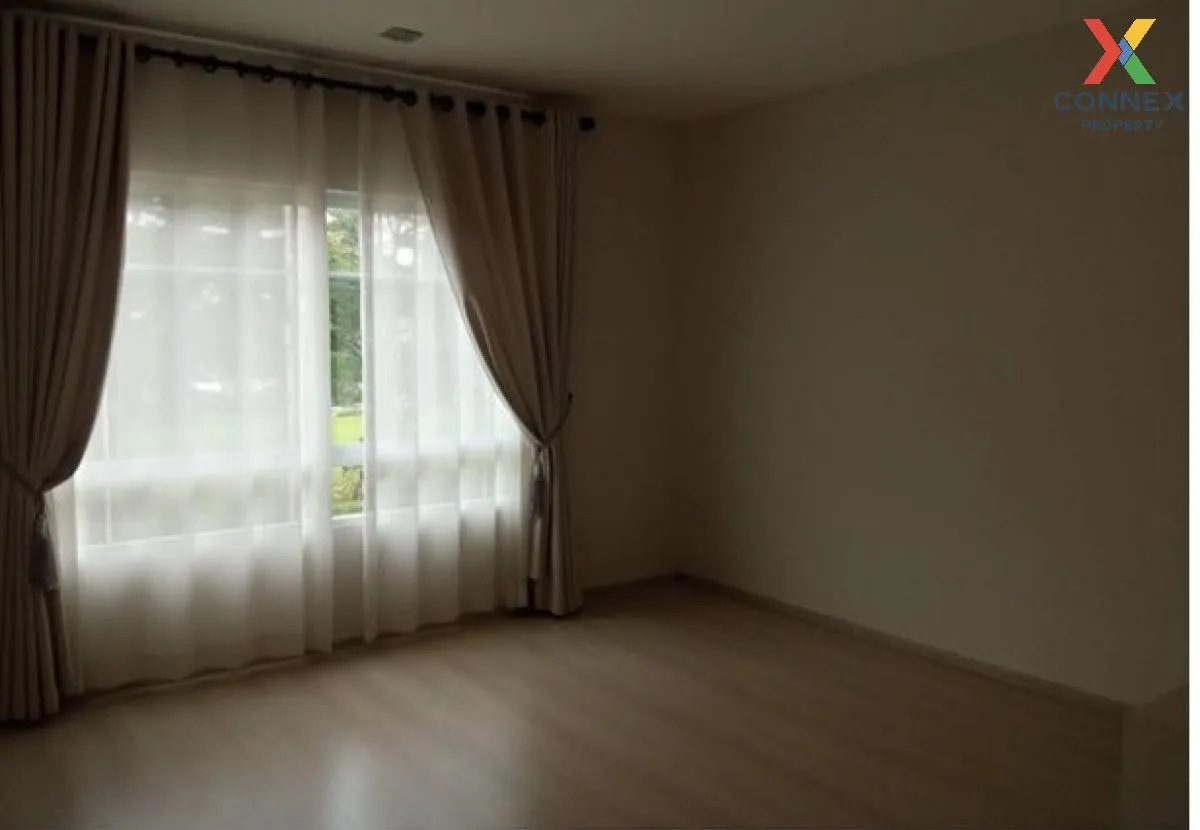 For Sale Townhouse/Townhome  , Indy 2 Srinakarin , Bang Mueang , 