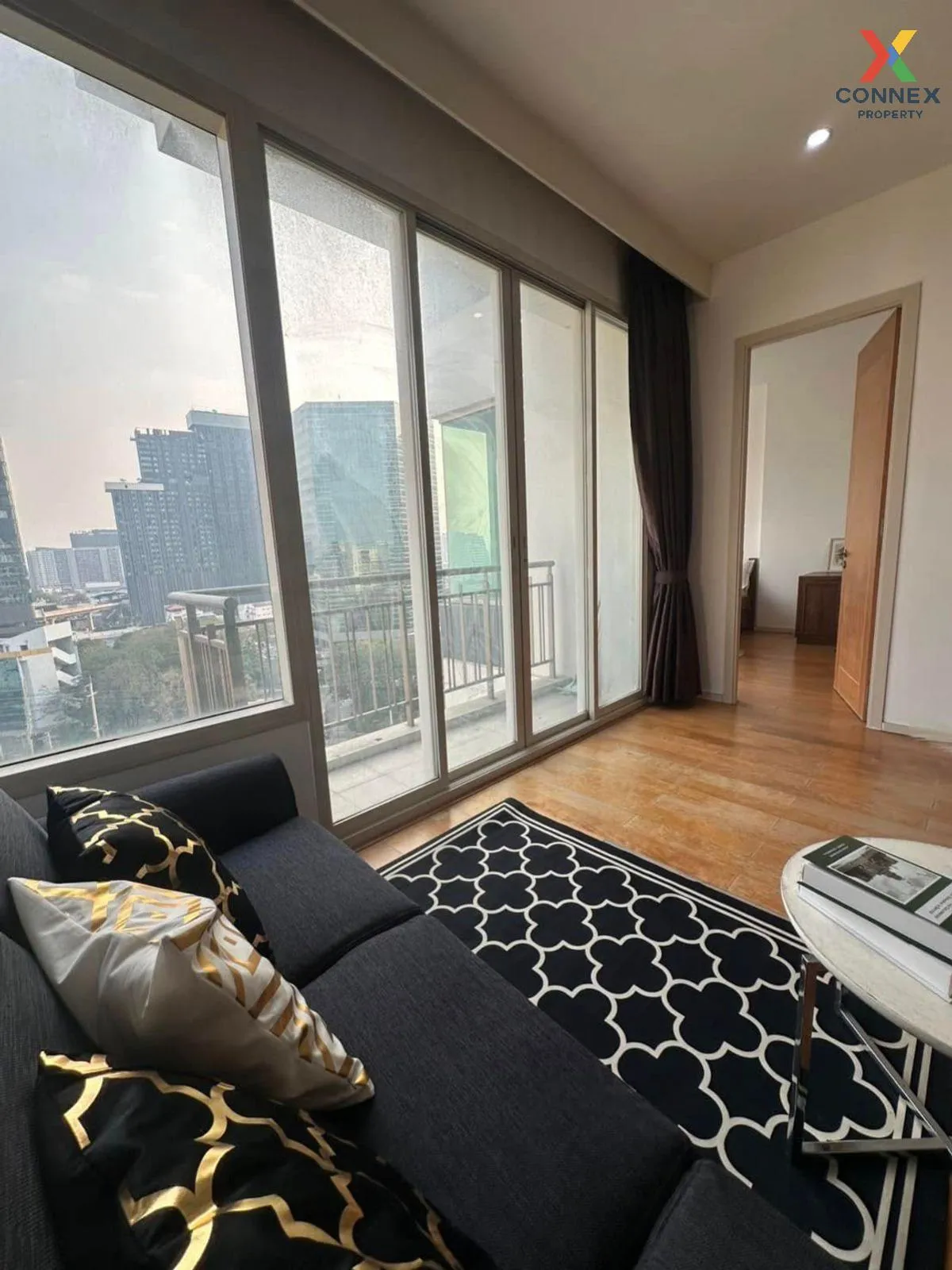For Sale Condo , Wind Ratchayothin , high floor , newly renovated 3