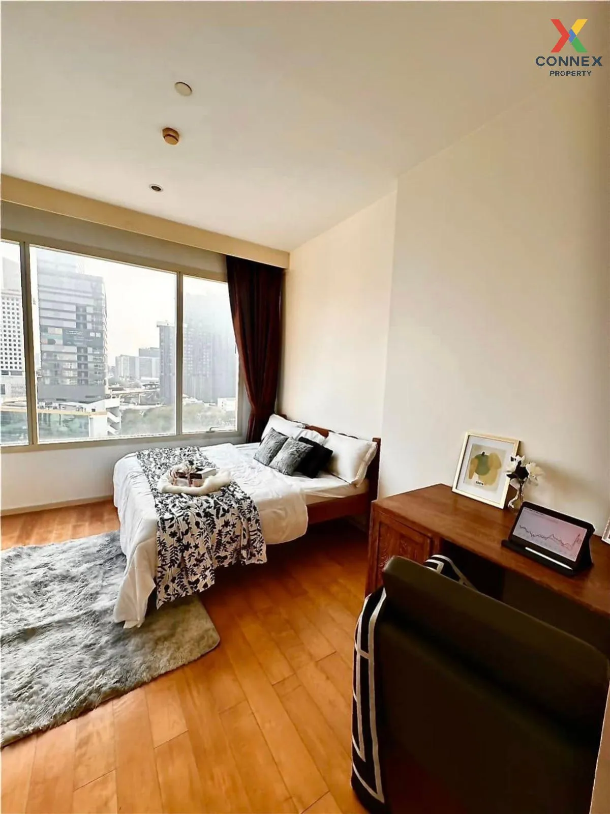 For Sale Condo , Wind Ratchayothin , high floor , newly renovated