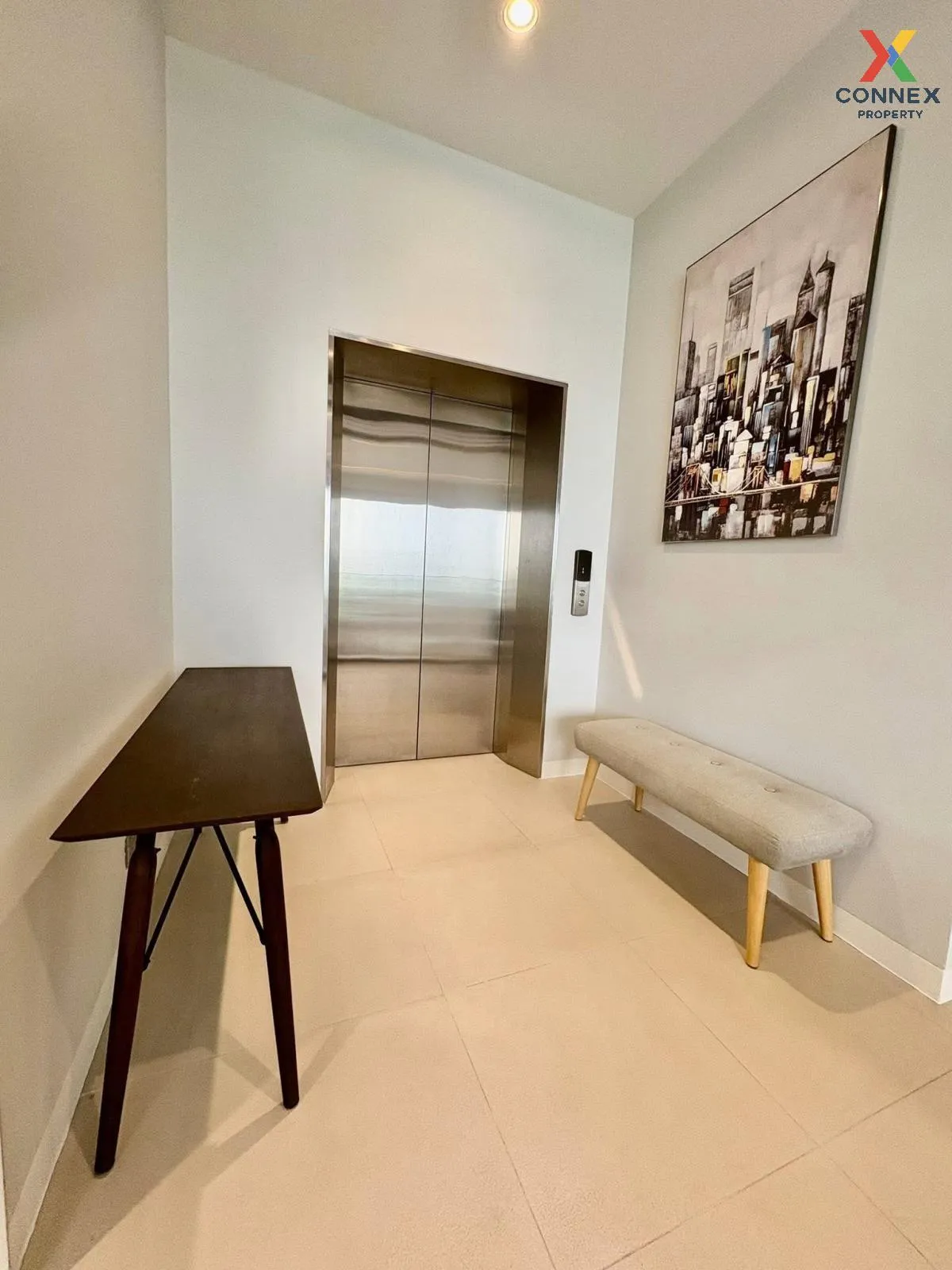 For Sale Condo , Wind Ratchayothin , high floor , newly renovated