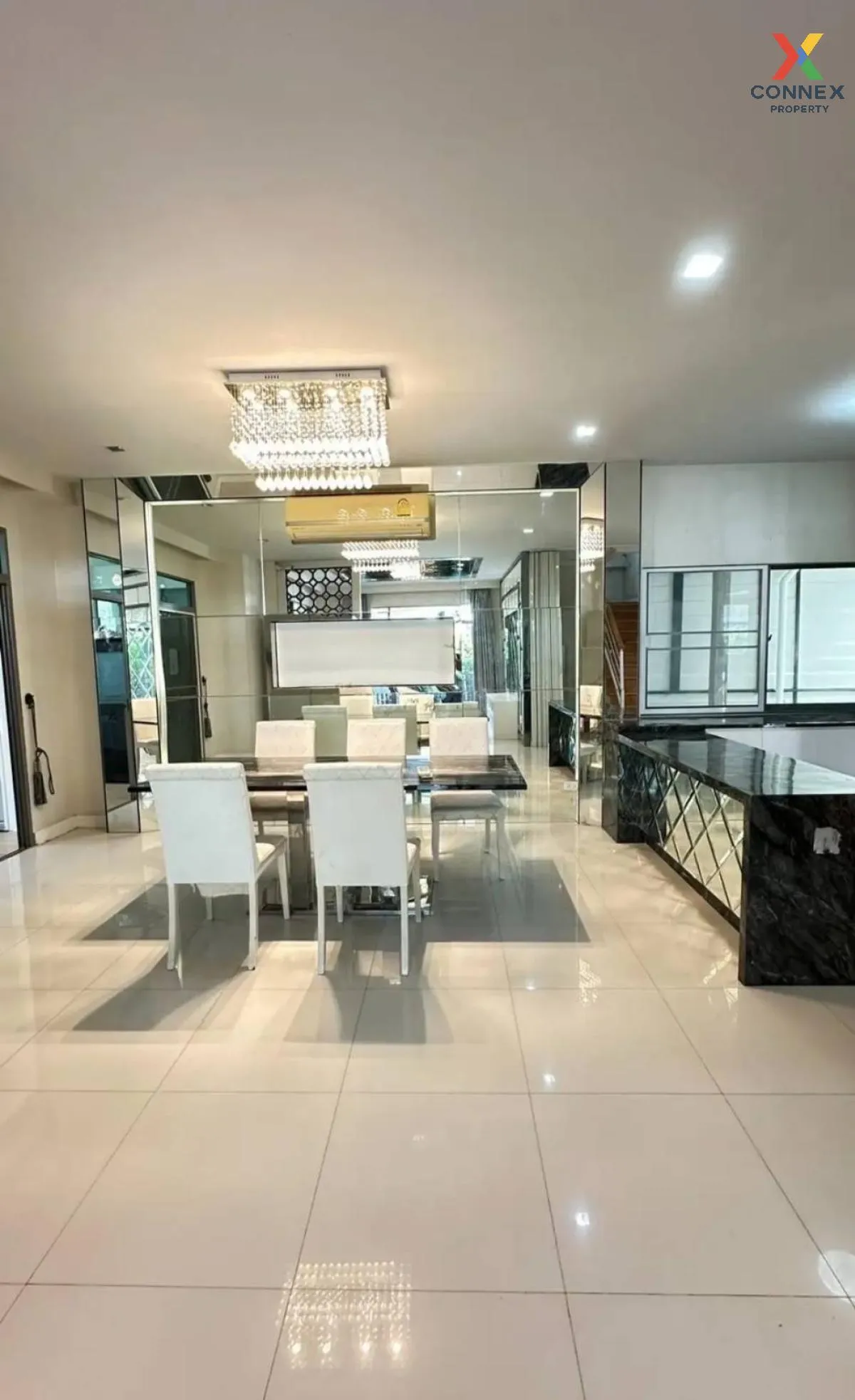 For Sale House , Perfect Place Rattanathibet , wide frontage , Sa