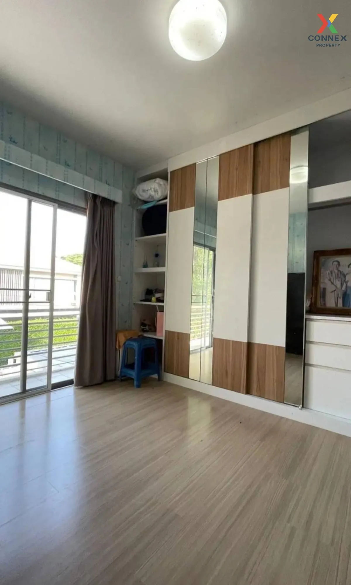 For Sale House , Perfect Place Rattanathibet , wide frontage , Sa