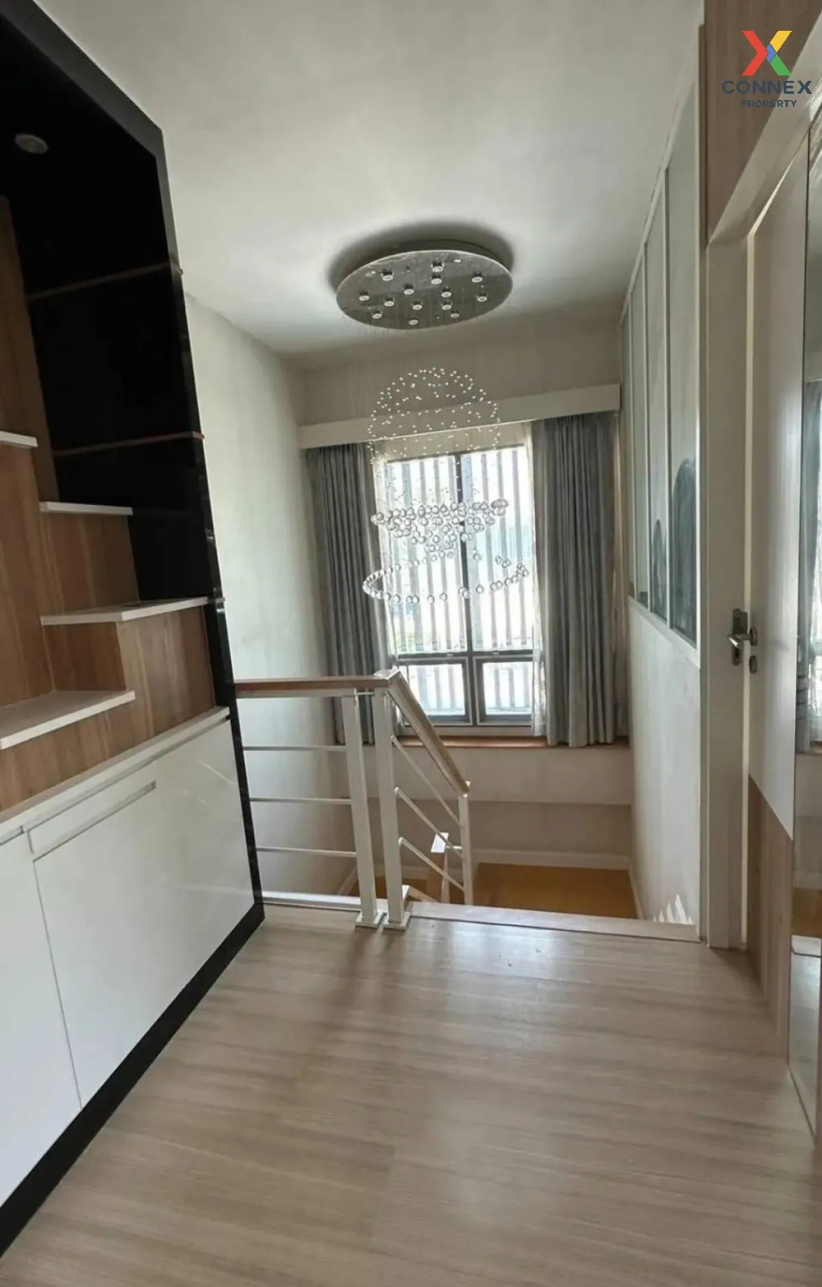 For Sale House , Perfect Place Rattanathibet , wide frontage , Sa