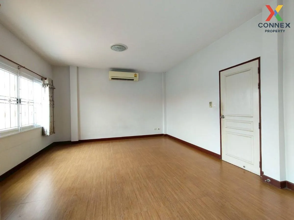 For Sale House , Phanason Garden Home 9 , Bang Phli Yai , Bang Ph
