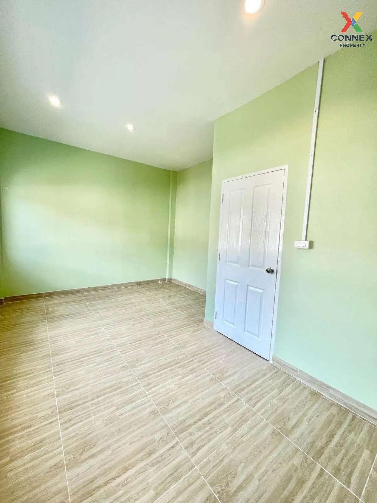 For Sale Townhouse/Townhome  , Baan Chao Praya 8 , wide frontage 