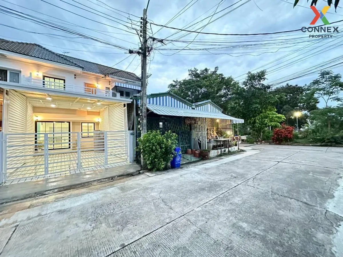 ขายทาวน์เฮ้าส์/ทาวน์โฮม  สิรารมย์ บางบัวทอง รีโนเวทใหม่ พิมลราช บ 2