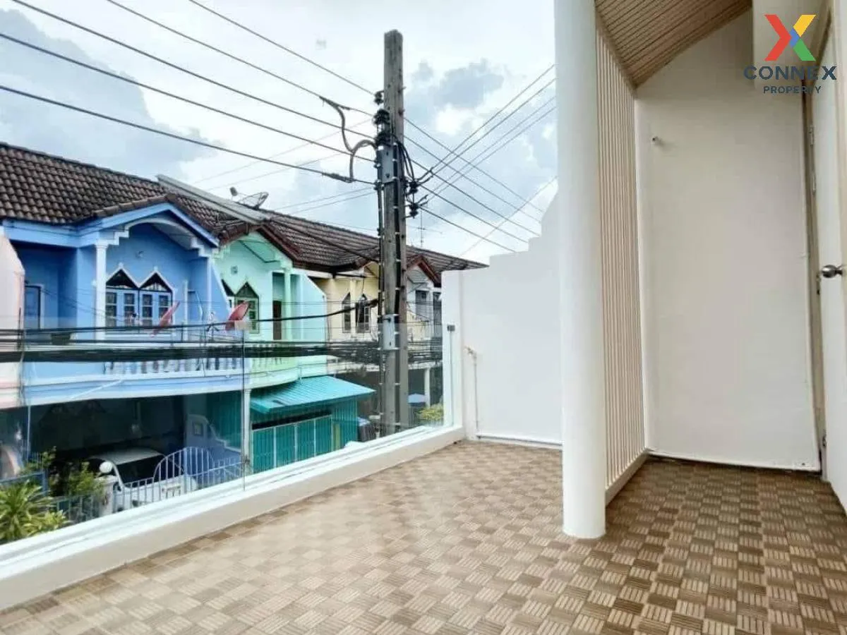 For Sale Townhouse/Townhome  , Baan Suan Than Village , newly ren