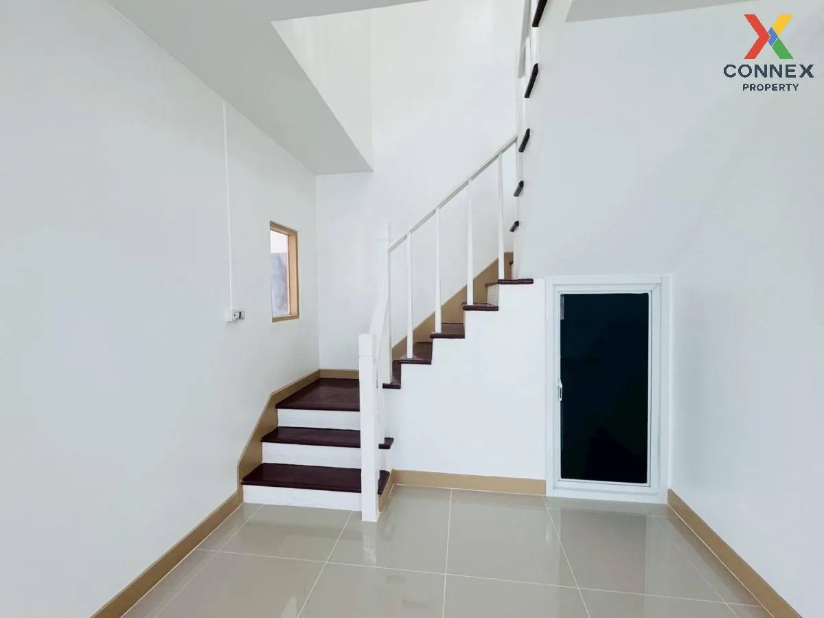 For Sale Townhouse/Townhome  , Pruksa 30 Baan Kluay-Sai Noi , new